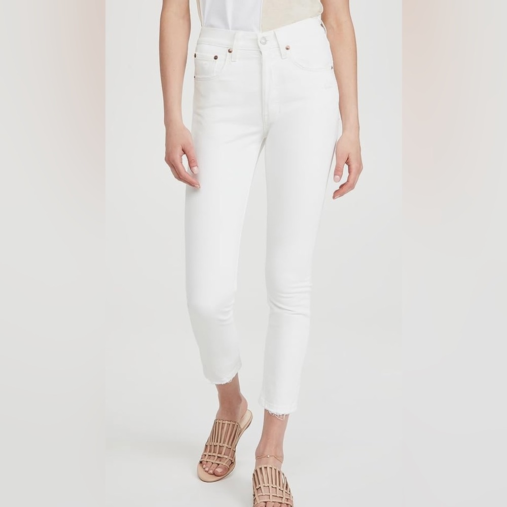 Sincerely, Jules women’s size 5/27 white denim, jeans, high rise, frayed hem